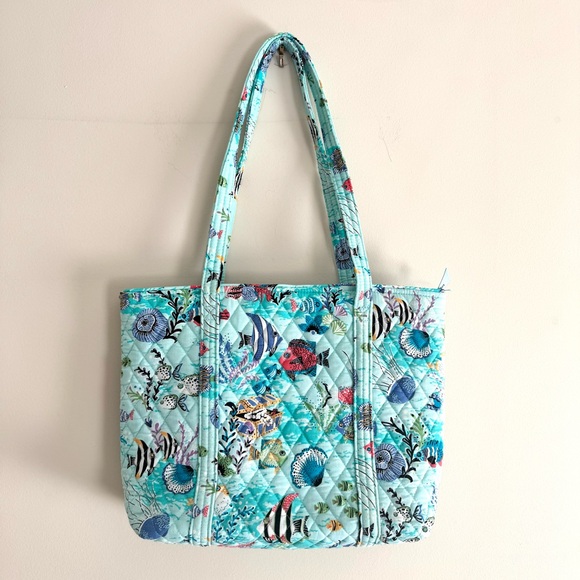 Vera Bradley Small Vera Tote in Antilles Treasure - Picture 3 of 13